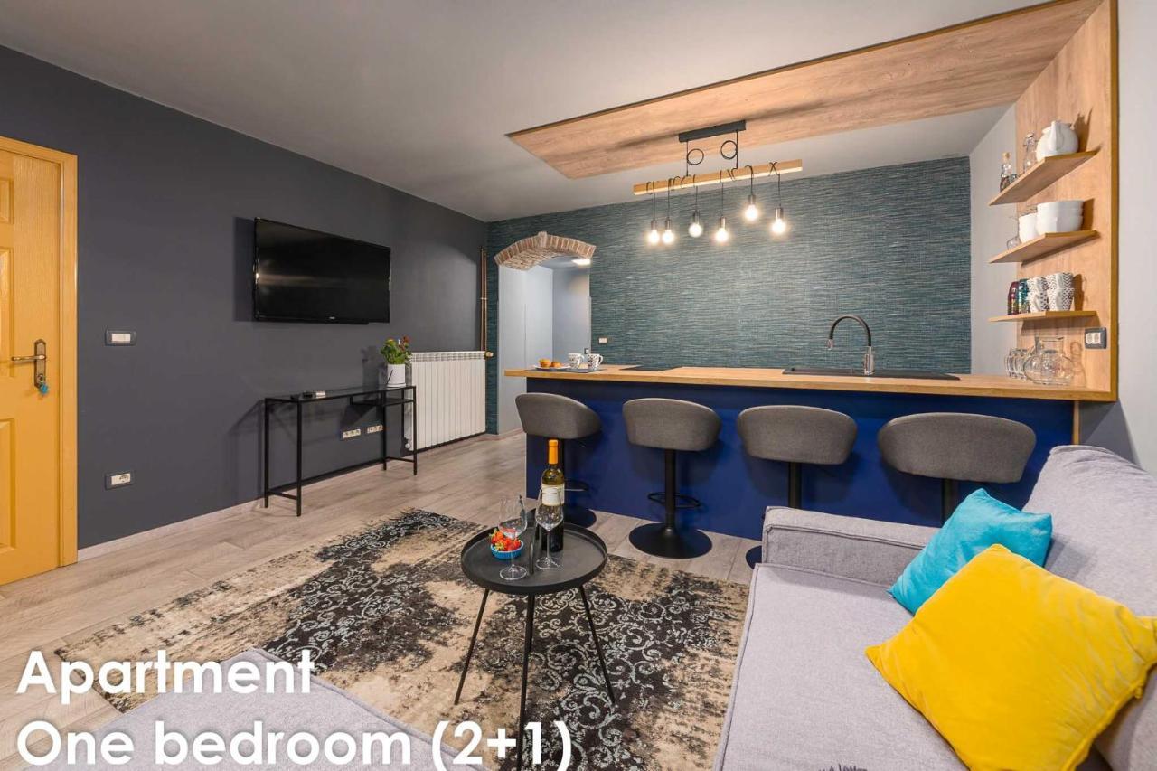 Glamour Apartments ヴルサル エクステリア 写真