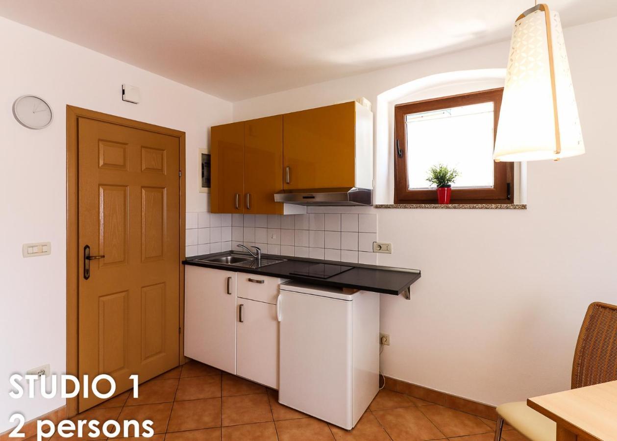 Glamour Apartments ヴルサル エクステリア 写真