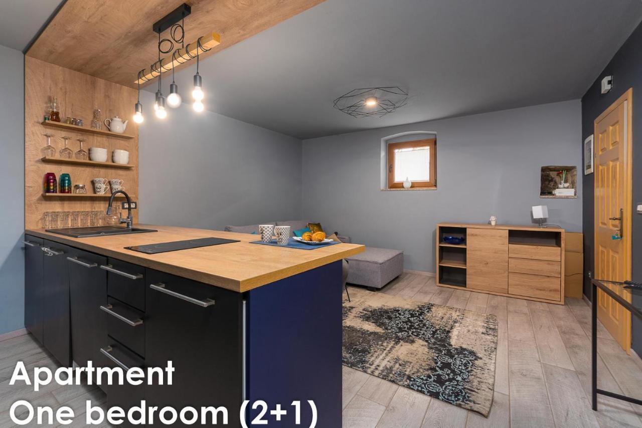 Glamour Apartments ヴルサル エクステリア 写真
